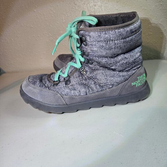 The North Face ThermoBall Lace Up Soft Shell Snow Boots‎ in Gray Women's Size 7 - Picture 3 of 7